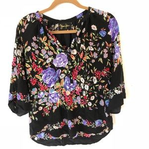 Yumi Kim Tops - Unworn Floral Yumi Kim Blouse NWOT Yumi Kim Tops - Unworn Floral Yumi Kim Blouse NWOT